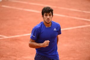 Cristian Garin alcanzó los octavos de final de Roland Garros y será Top 20 del ATP