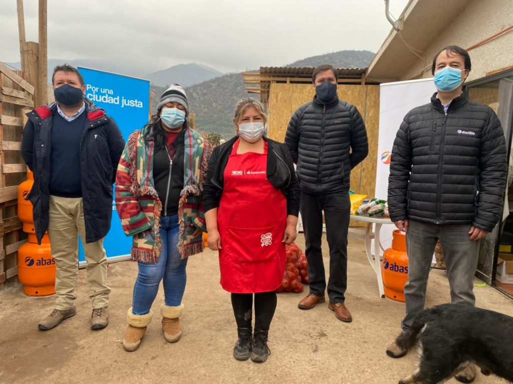Techo-Chile lanza campaña de emergencia “Chile Comparte 2021”