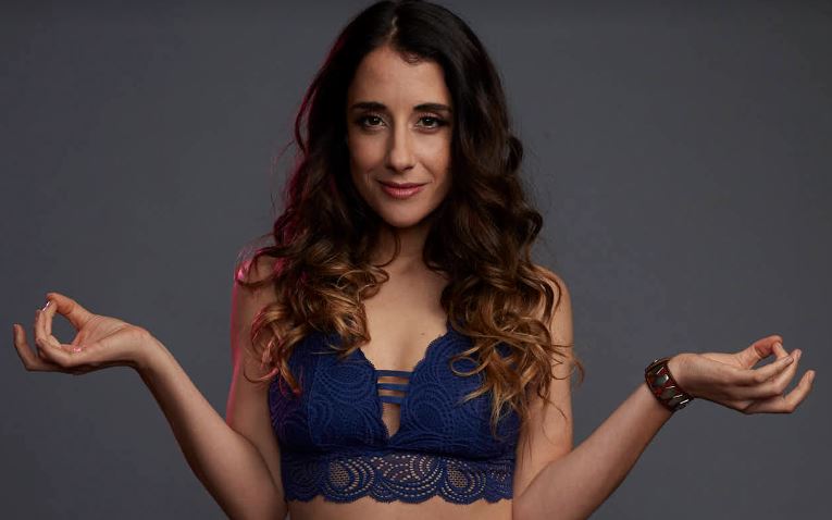 Elisa Zulueta se inspiró en emblemático personaje de “Friends” para su regreso a las teleseries