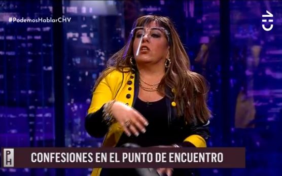 “Yo no soy sapa”: Álgido momento entre Helhue Sukni y alcaldesa Pizarro por fiestas clandestinas