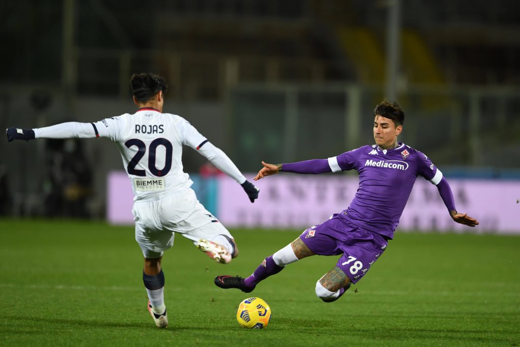 “No lo veo apto”: histórico de la Fiorentina criticó a Erick Pulgar y aplaudió llegada de otro volante