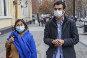 Mesa directiva de la Convención se reúne con rector Vivaldi y luego se juntarán con Izkia Siches