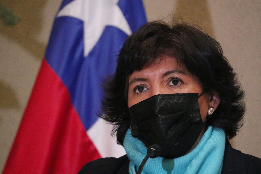 Yasna Provoste: “La derecha me tiene miedo hace mucho tiempo”
