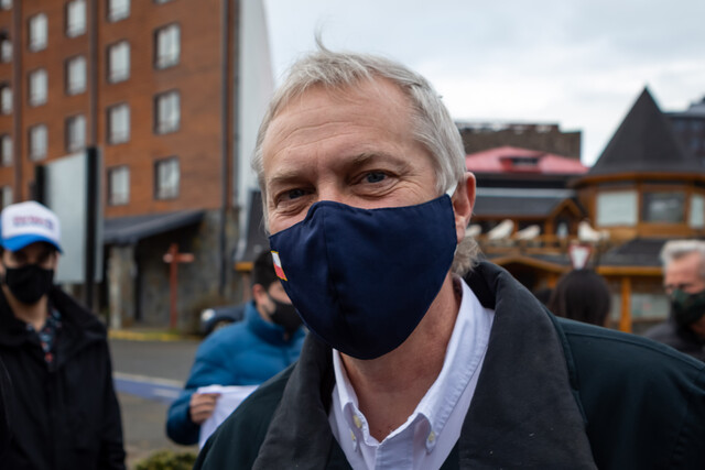 J. A. Kast condena agresión a Boric, pero al mismo tiempo lamenta “que la izquierda siga abogando por la libertad de vándalos”