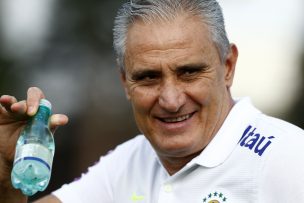 Tite mostró respeto hacia la Roja: 