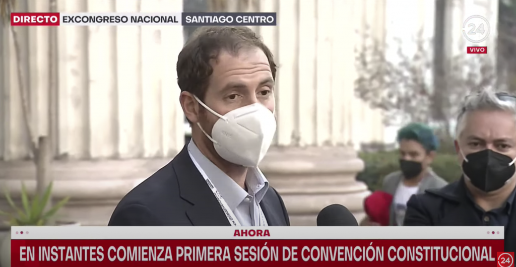 VIDEO | “Acusar a la mesa es absolutamente improcedente”: El tenso momento entre Jorge Baradit y Ruggero Cozzi por suspensión de primera sesión de la CC