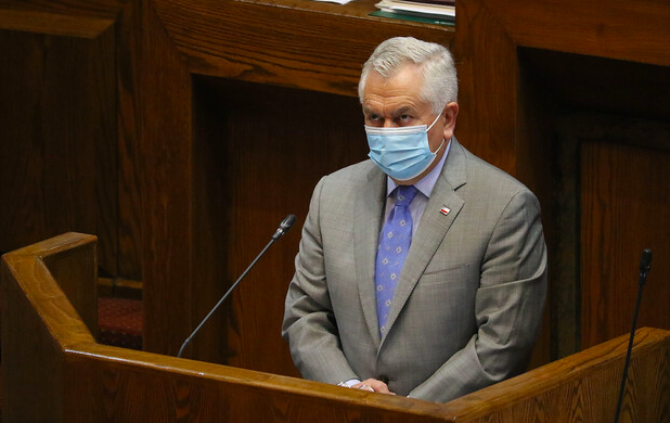 Ministro Paris enfrenta interpelación por manejo de la pandemia: “No nos damos por vencedores, no somos triunfalistas”