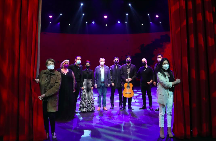 Ministra de las Culturas y alcaldesa de Las Condes anuncian reapertura del Teatro Municipal