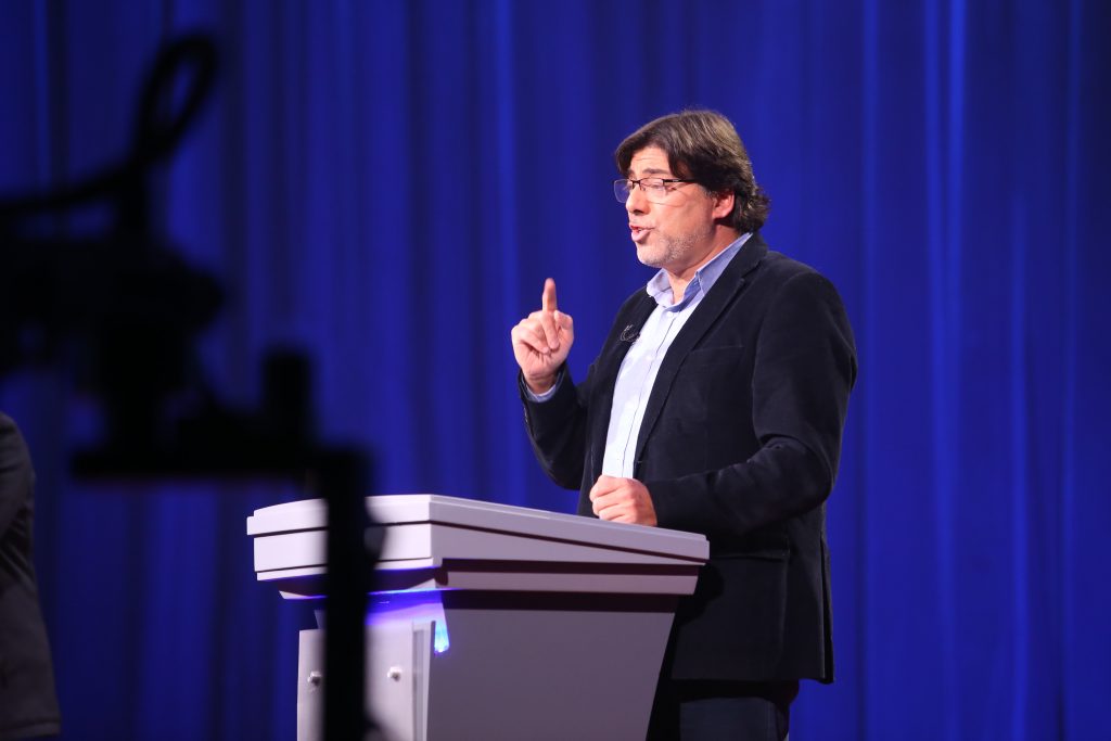 Daniel Jadue precisa que no considera la legalización de la pastabasta y asegura que con su programa “dejaría de existir”