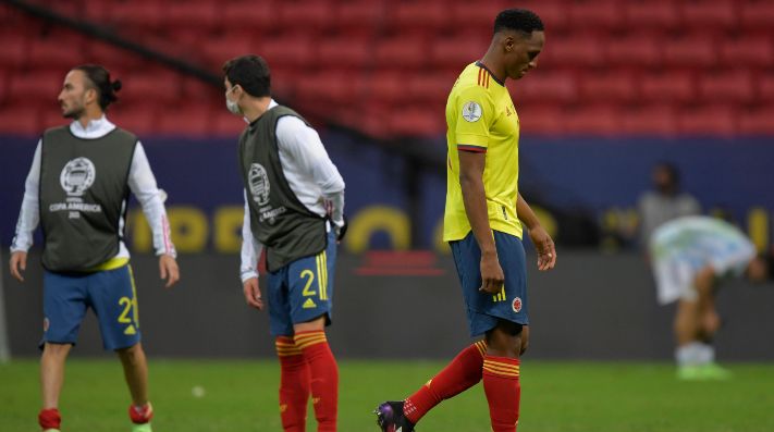 La sincera autocrítica de Yerry Mina tras el boquilleo de “Dibu” Martínez: “son cosas del fútbol, nos faltó hablar un poquito”