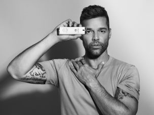 Ricky Martin invierte en empresa chilena liderada por mujeres