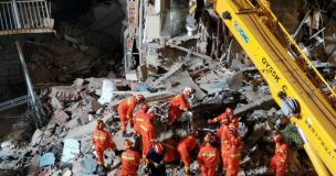 Derrumbe de hotel en China deja 8 muertos y al menos 9 desaparecidos