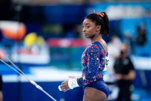 Conmoción en Tokio: Simone Biles se retira del All Around de los JJ.OO