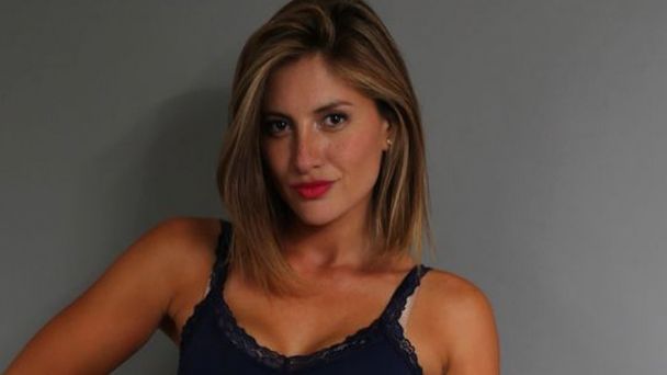 Karen Bejarano impacta con radical cambio de look: Afirma que dejó “jugar” a sus peluqueros 