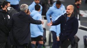 ¿Quién gastó más en fichajes? La otra guerra que enfrenta a Guardiola y Mourinho