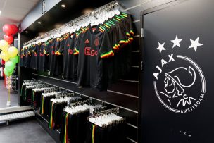 Homenaje a Bob Marley: la nueva camiseta del Ajax que revoluciona las redes