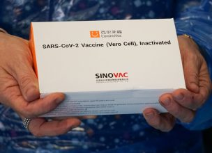 Sinovac instalará planta de fabricación vacunas en Santiago y un centro de innovación y desarrollo en Antofagasta