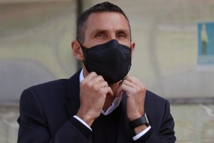 Poyet insiste en refuerzos y pide un extremo