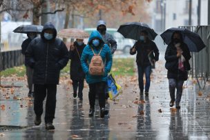 Declaran Alerta Temprana Preventiva para la Región Metropolitana por lluvias y vientos