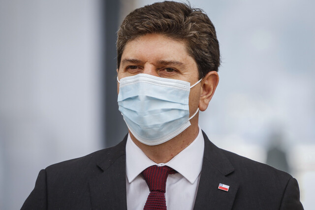 Ministro de Hacienda e impuesto específico a los combustibles: “Hoy más que nunca es importante esa recaudación para financiar las ayudas sociales”