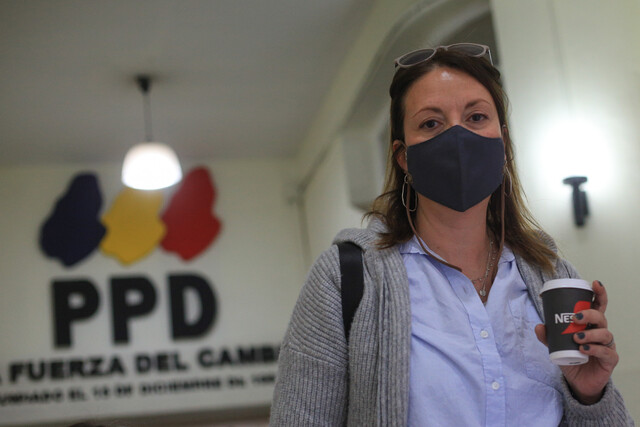 Presidenta del PPD y candidatos al Senado en la R.M.: “Se apostó que en esta madre de todas las batallas pudiese haber renovación completa de los cuadros políticos”