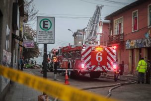 Incendio en Estación Central afecta a cité: Al menos 60 quedaron damnificadas