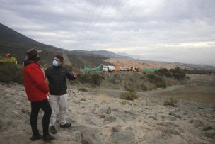 Orrego fiscalizó piscinas de decantación en la Quebrada de Macul