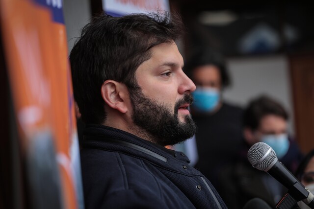 Gabriel Boric critica nuevo nombre de Chile Vamos: “Piensan que nadie se va a dar cuenta que son el gobierno de Piñera”