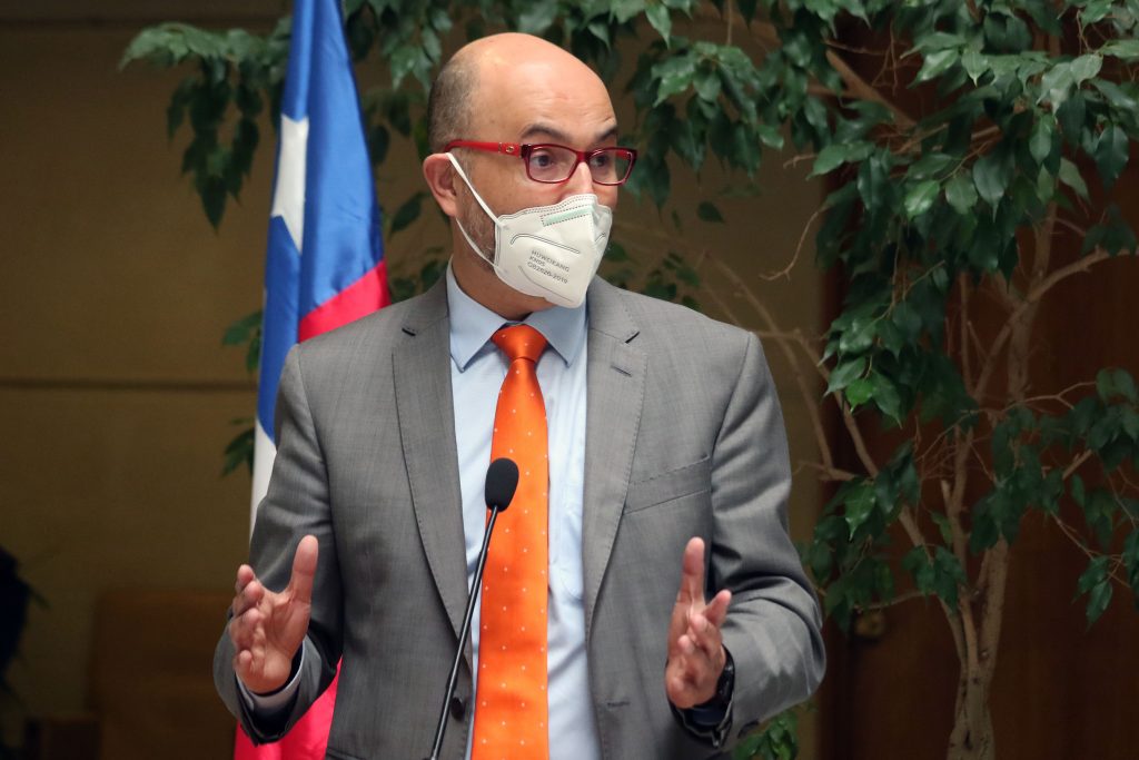 Diputado Ilabaca: “La derecha defiende los intereses de quienes les financian las campañas”
