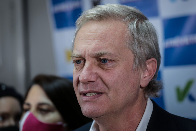 J. A. Kast tras inscribir su candidatura presidencial: “La gente abandonó a Sebastián Piñera y ha ido abandonando también a Chile Vamos”