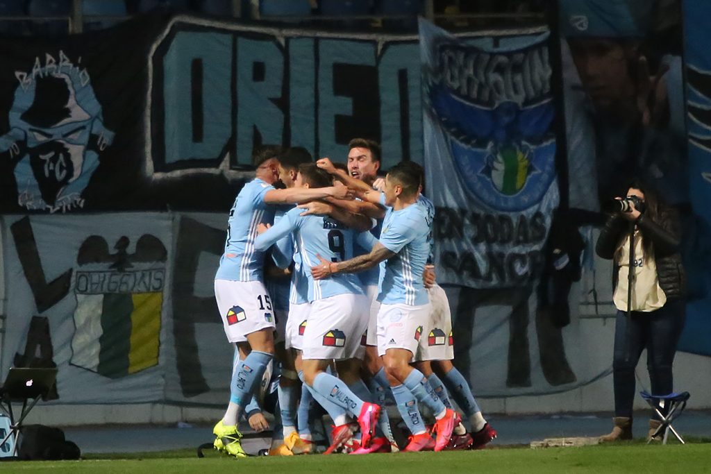 O’Higgins logra un triunfo agónico ante Everton