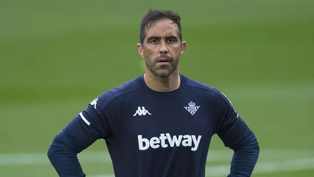 Claudio Bravo y llegada de Rui Silva: “La mayor competencia es conmigo mismo”