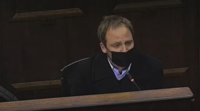 “Usted es un comunista”: Zúñiga estalla en plena sesión de CC y arremete contra Barraza