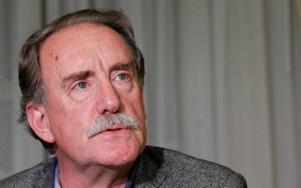 Eduardo Artés inscribió su candidatura presidencial: “Acá está la izquierda verdadera”