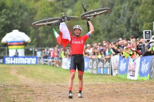 ¡Histórico! Martín Vidaurre se convierte en campeón mundial sub 23 en el mountain bike