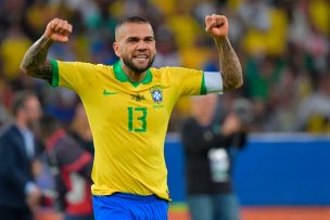 Multicampeón: Dani Alves sumó un nuevo título a su amplio palmarés