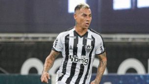 Copa Libertadores: Edu Vargas se impone a Paulo Díaz en duelo de chilenos