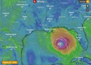 Ida se convierte en huracán de categoría 2 y avanza hacia EE.UU.