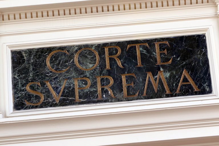Corte Suprema ratifica penas de cárcel para acusado de vender vehículos robados en la RM