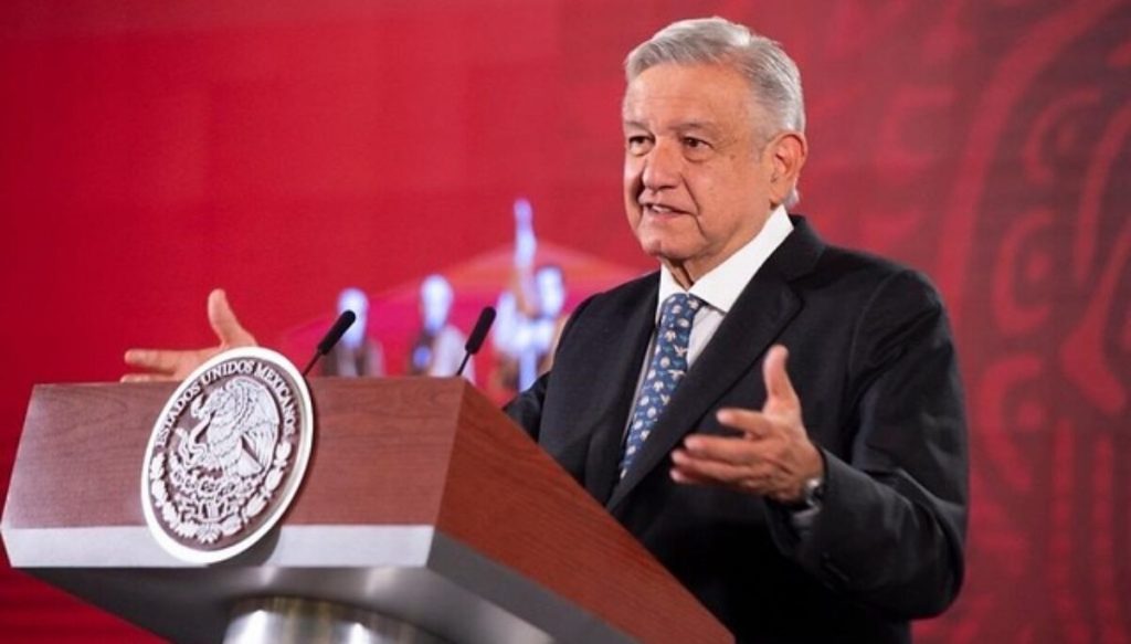 López Obrador insta a “respetar” sentencia que despenaliza el aborto en México