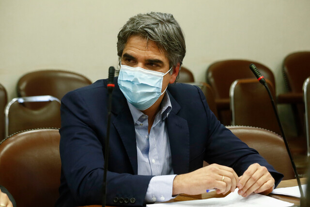 Diputado Fuenzalida (RN) sobre el cuarto retiro: “Los parlamentarios de mi sector si están votando a favor es netamente por un tema eleccionario”