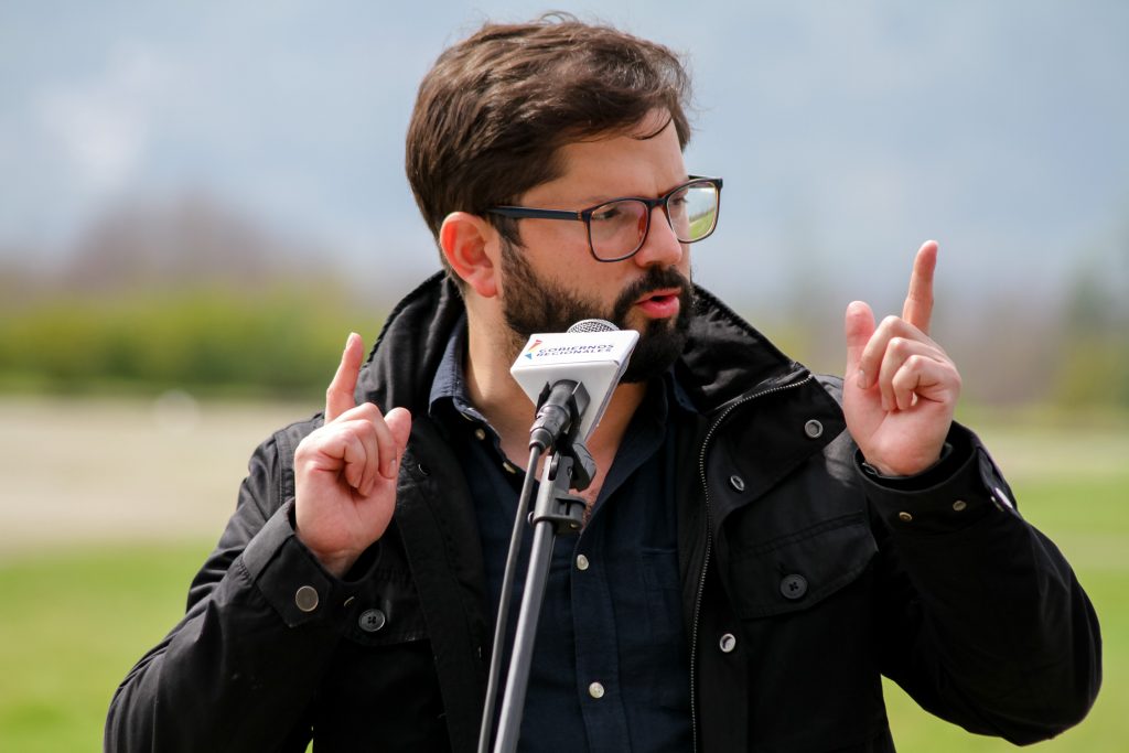 Gabriel Boric tras jornada de protestas este 18-O: “La violencia y destrucción no es ni será nuestro camino”