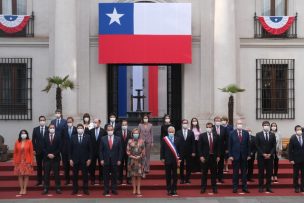 Presidente Piñera encabeza la última foto oficial de su gabinete en Fiestas Patrias