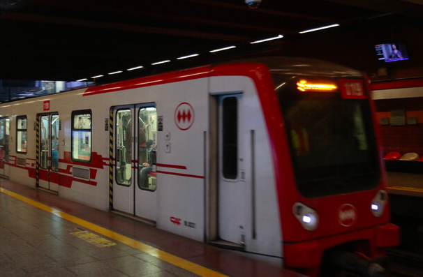 Se restablece el servicio de Metro en todas las estaciones de la Línea 4A