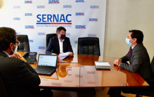 Gobernador Orrego acusa que compañías de seguros automotrices no cumplen la Ley Antiportonazos
