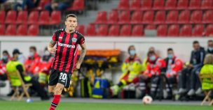 Charles Aránguiz y Leverkusen tienen un debut triunfal en Europa League