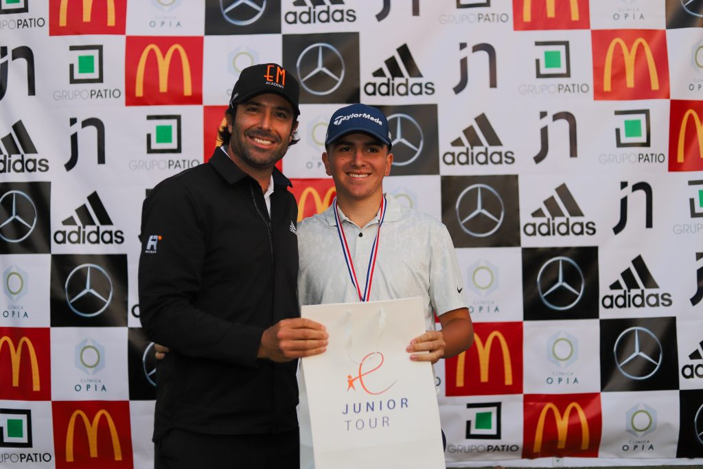 ¿El heredero de Niemann? Lukas Roessler se queda con la primera etapa del Elite Junior Tour