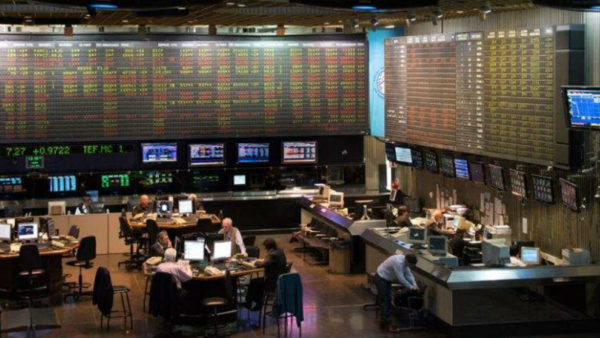 Bolsa de Argentina alcanza su máximo histórico tras la derrota del oficialismo en las primarias