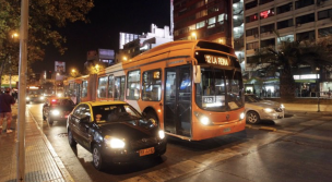 Fin del toque de queda: Este viernes se volverán 43 recorridos nocturnos al transporte público