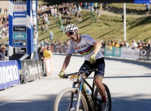 ¡Imparable! Martín Vidaurre se queda con el Mundial de Suiza